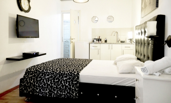 אדל רומס בירושלים 9