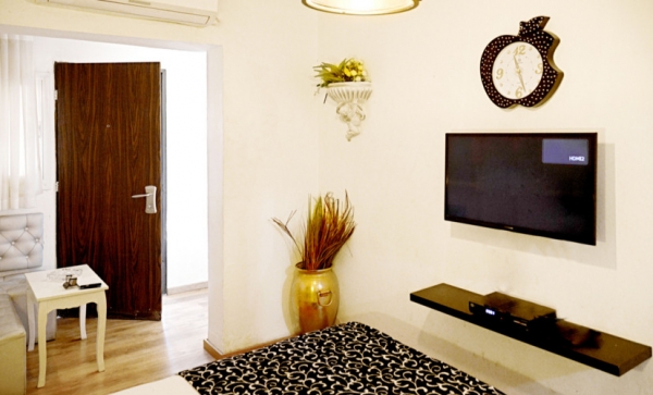 אדל רומס בירושלים 6