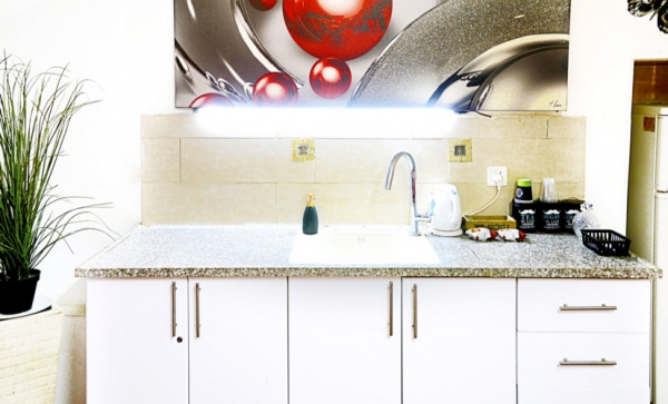 אדל רומס בירושלים 16