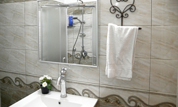 אדל רומס בירושלים 12