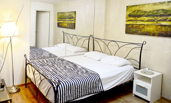 אדל רומס בירושלים 17